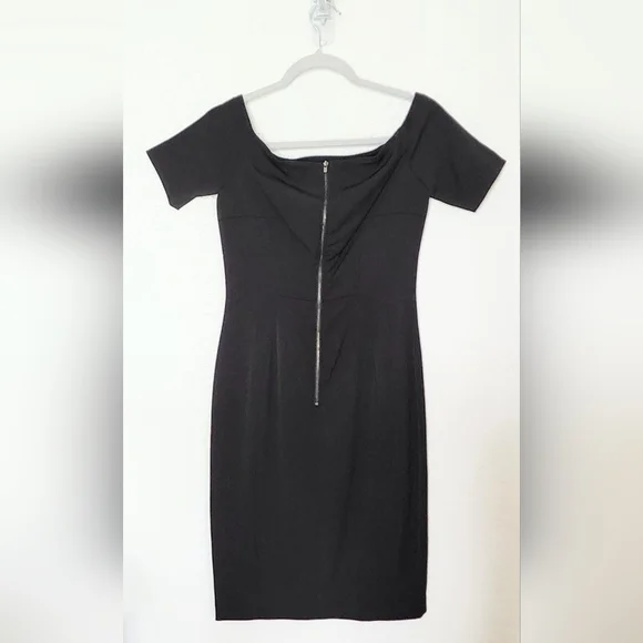 H&M Women's Off The Shoulder Mini Bodycon Dress. Size 6 - Picture 2 of 8